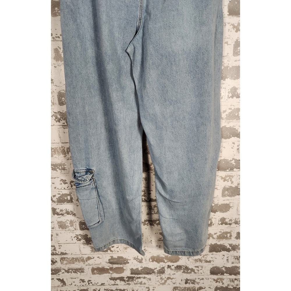 Forever 21 Baggy Cargo Jeans Women's Size 28 Light Denim Pockets Wide Leg Y2k - Picture 10 of 16